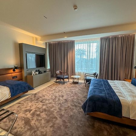 Abi'S Hotel & Spa Vlore Exterior photo
