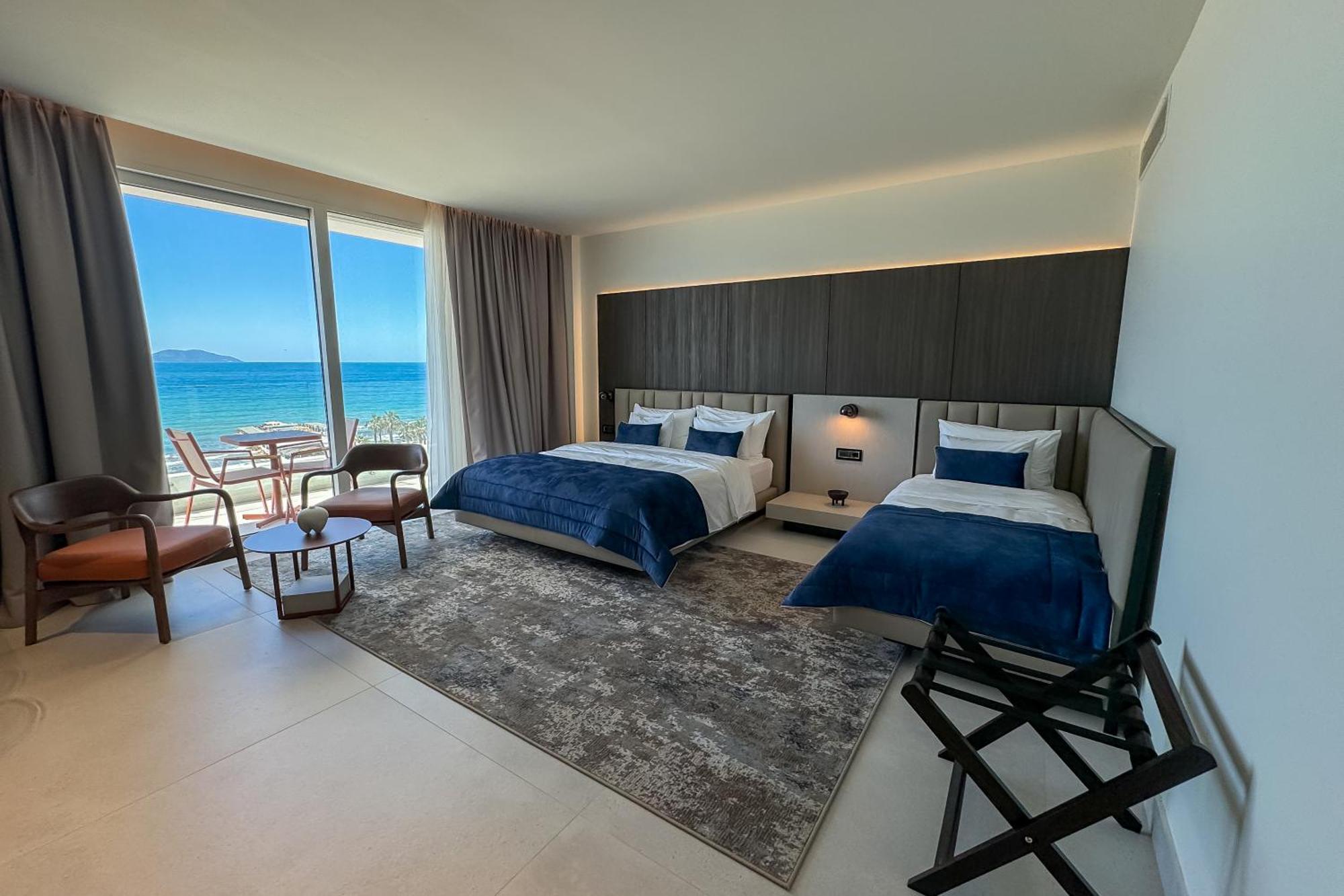 Abi'S Hotel & Spa Vlore Exterior photo