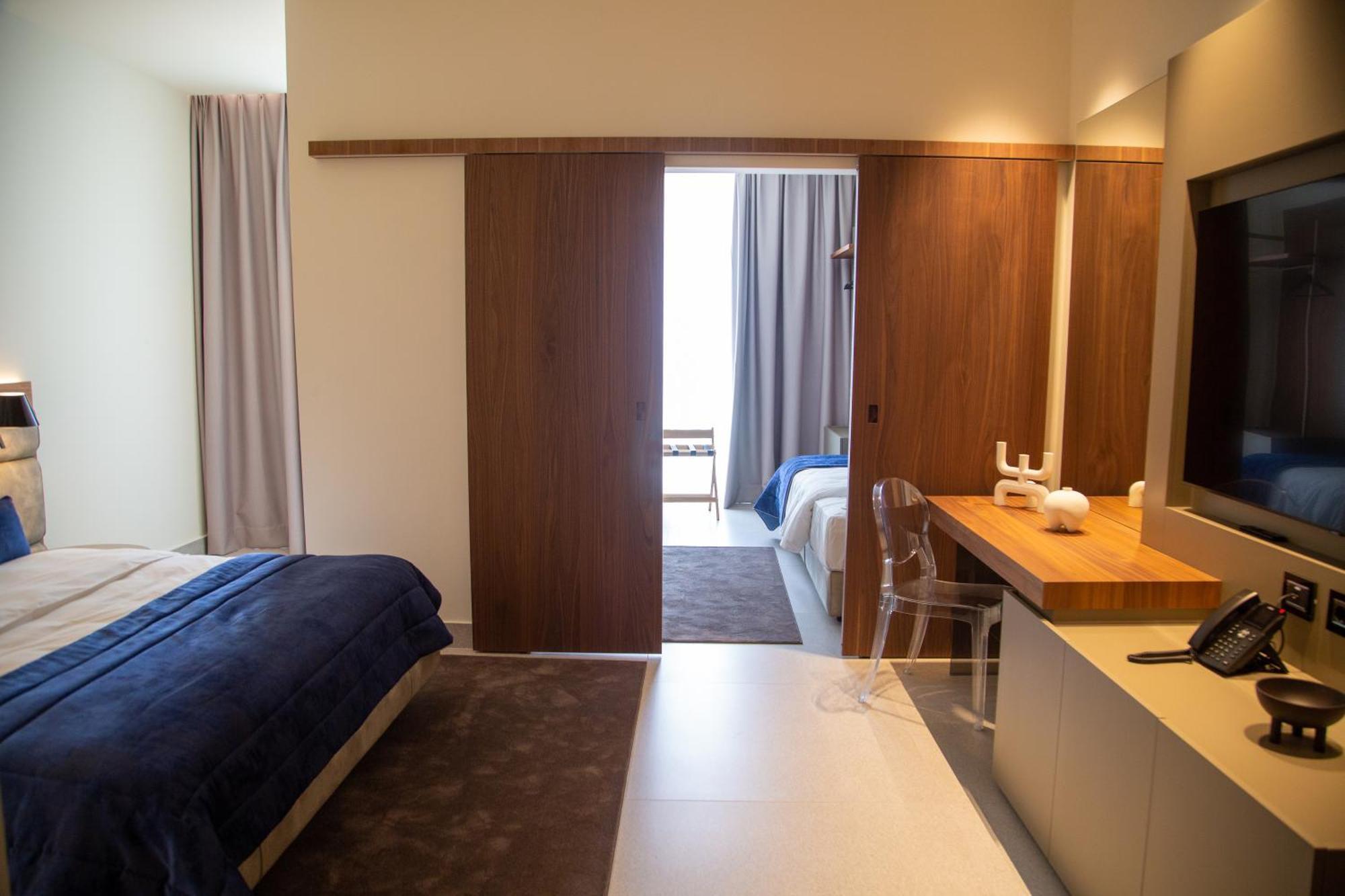 Abi'S Hotel & Spa Vlore Exterior photo