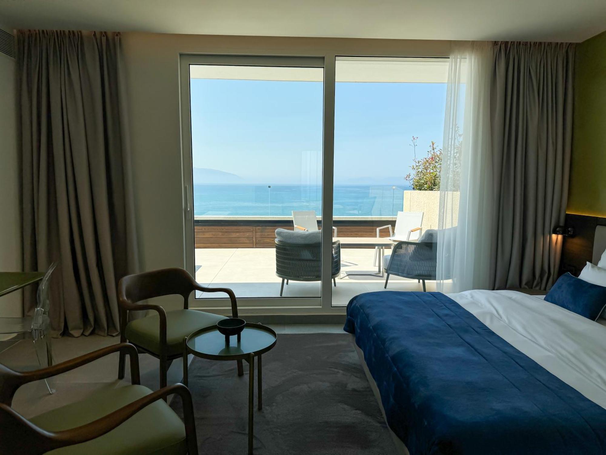 Abi'S Hotel & Spa Vlore Exterior photo