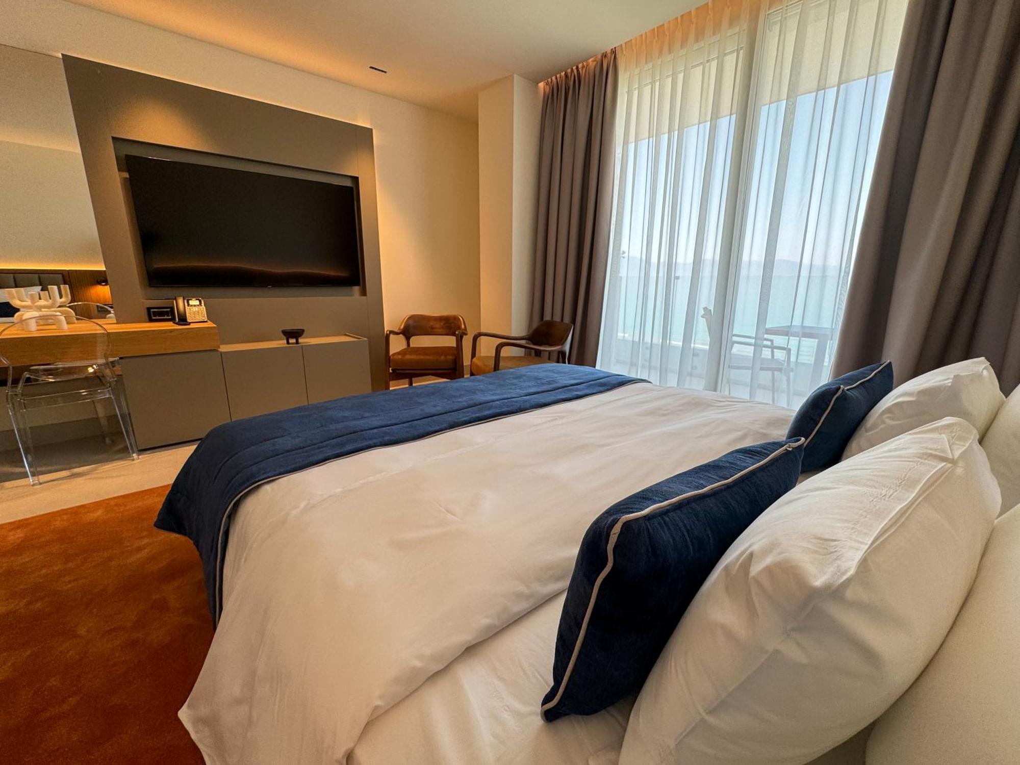 Abi'S Hotel & Spa Vlore Exterior photo